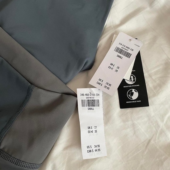 Gilly Hicks Activewear Set - Picture 3 of 3